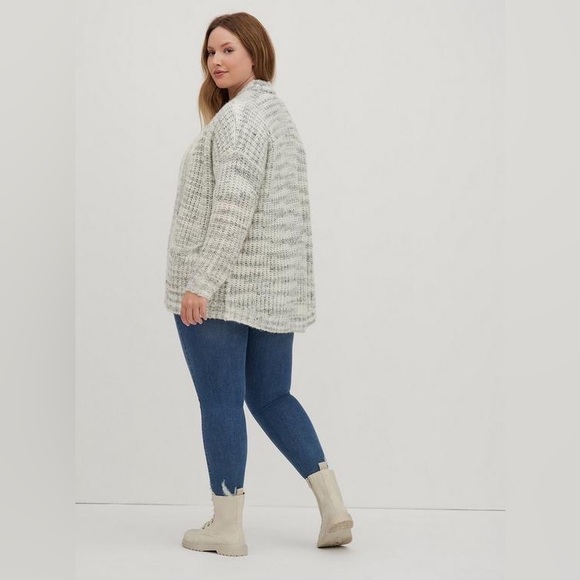 NWT Torrid Cocoon Cardigan - Picture 2 of 9